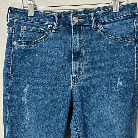 H&M Ultra High Waist Ankle Length Curvy Jegging Jeans Medium Wash - Picture 3 of 10